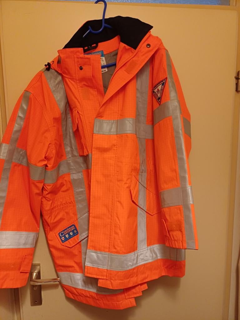 TE KOOP VEILIGHEIDS WERKJAS NIEUW, Ophalen of Verzenden, Nieuw