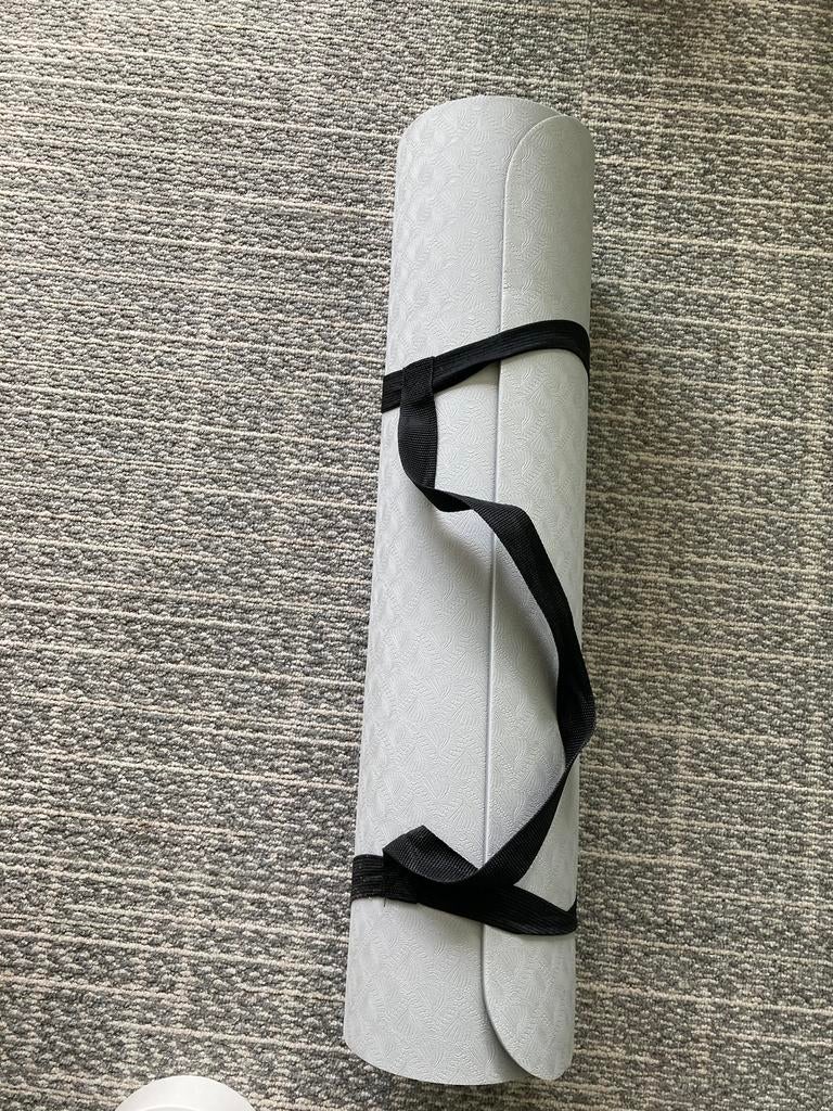 Yoga matje  grijs, Sport en Fitness, Yoga en Pilates, Ophalen of Verzenden, Nieuw, Yogamat