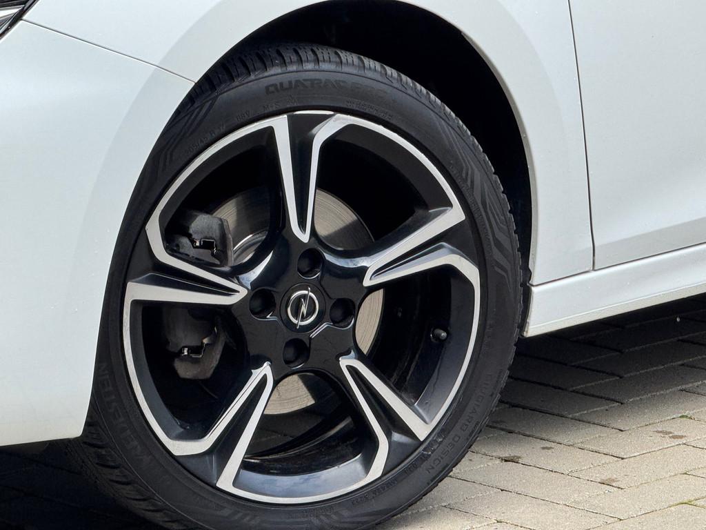 Opel Corsa 1.2 GS Line CarPlay Cruise Clima LED Mega vol, Voorwielaandrijving, Gebruikt, 1199 cc, Met garantie (alle)