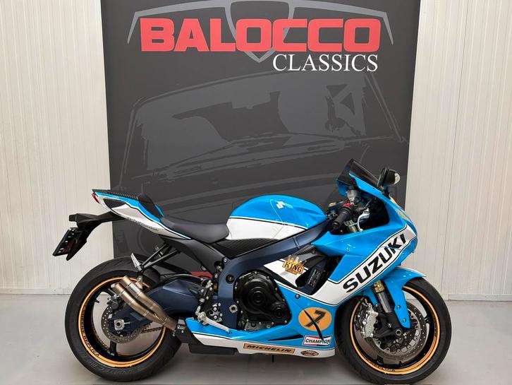 Suzuki GSX-R 750 4211km, Barry Sheene origineel Suzuki Dld., Motoren, Motoren | Suzuki, Bedrijf, Super Sport, meer dan 35 kW, 4 cilinders