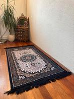 Klien tapijt., Huis en Inrichting, 100 tot 150 cm, Zo goed als nieuw, Rechthoekig, 50 tot 100 cm