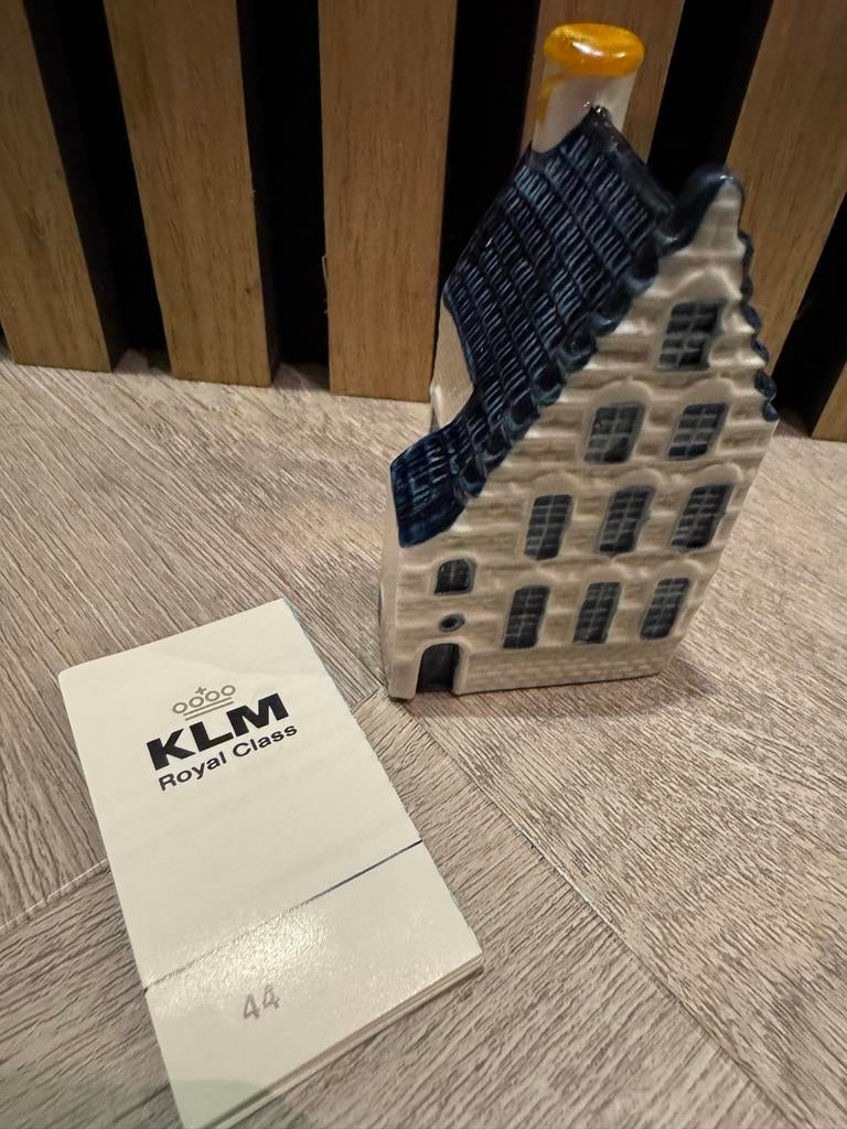 KLM Delfts Blauw Huisje 44 - Bols Jenever, Klm 44, Verzenden, Gevuld, Zo goed als nieuw