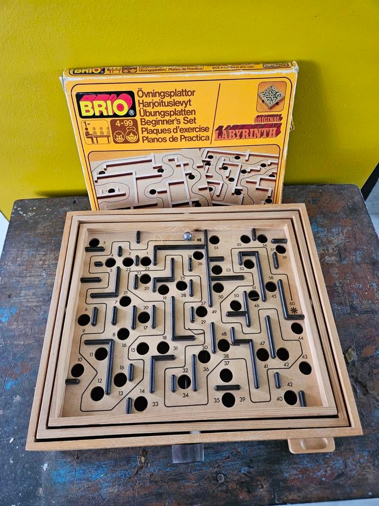 Brio Zweeds Labyrint Knikkerspel - Klassiek Houten Spel, Ophalen of Verzenden, Minder dan 500 stukjes, Gebruikt, Overige typen