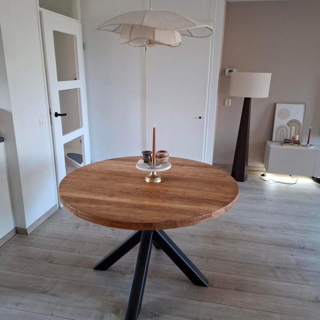 Rond eettafel mango hout, Huis en Inrichting, Tafels | Eettafels, Ophalen, Gebruikt