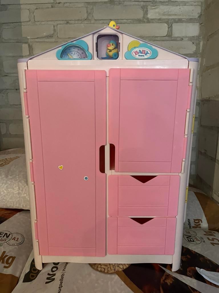 Babyborn kledingkast, Kinderen en Baby's, Speelgoed | Poppen, Ophalen, Zo goed als nieuw, Babypop
