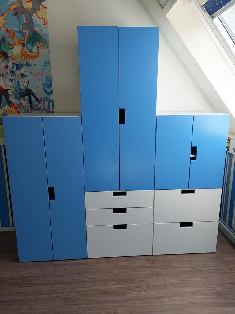 Blauwe en witte kledingkast met lades, Kinderen en Baby's, Kinderkamer | Commodes en Kasten, Gebruikt, Kast, 50 tot 70 cm, 105 cm of meer