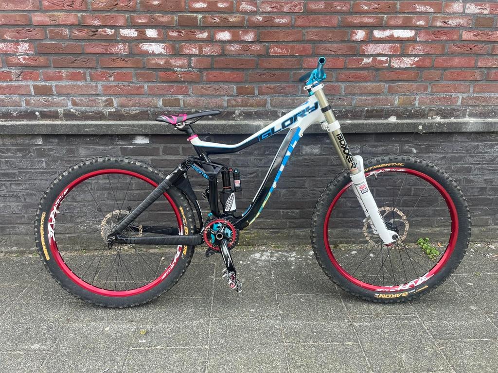 Giant glory downhill  maat S, Ophalen, Zo goed als nieuw, Giant