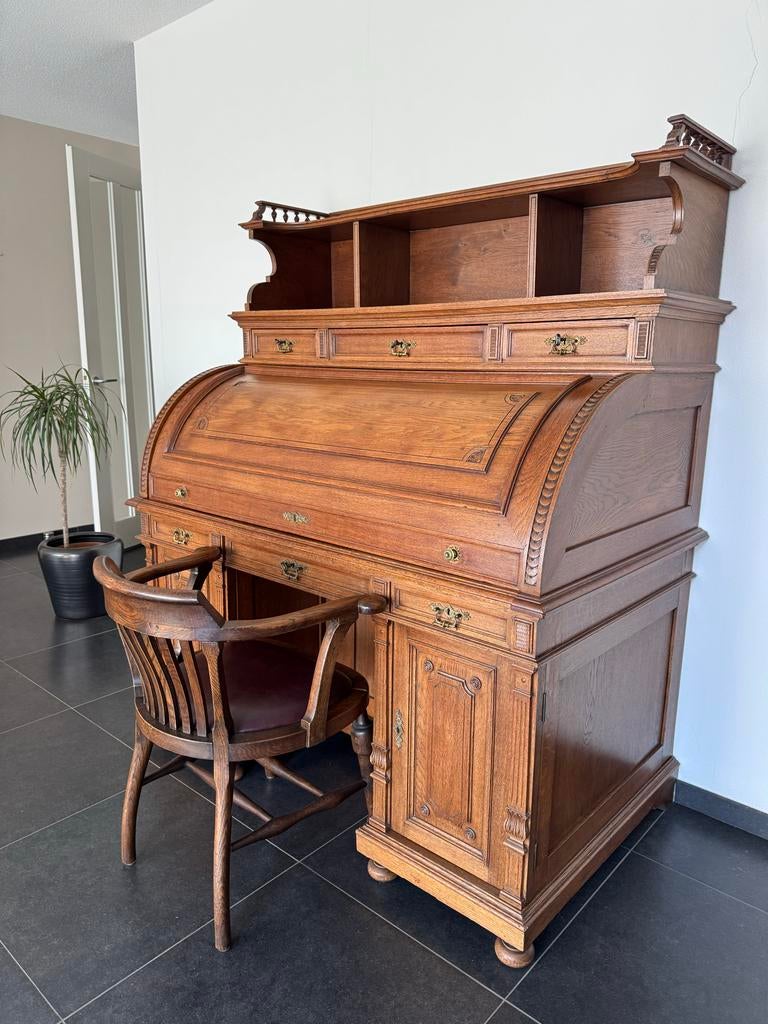 Oude secretaire met bijpassende bureaustoel, Ophalen, Gebruikt