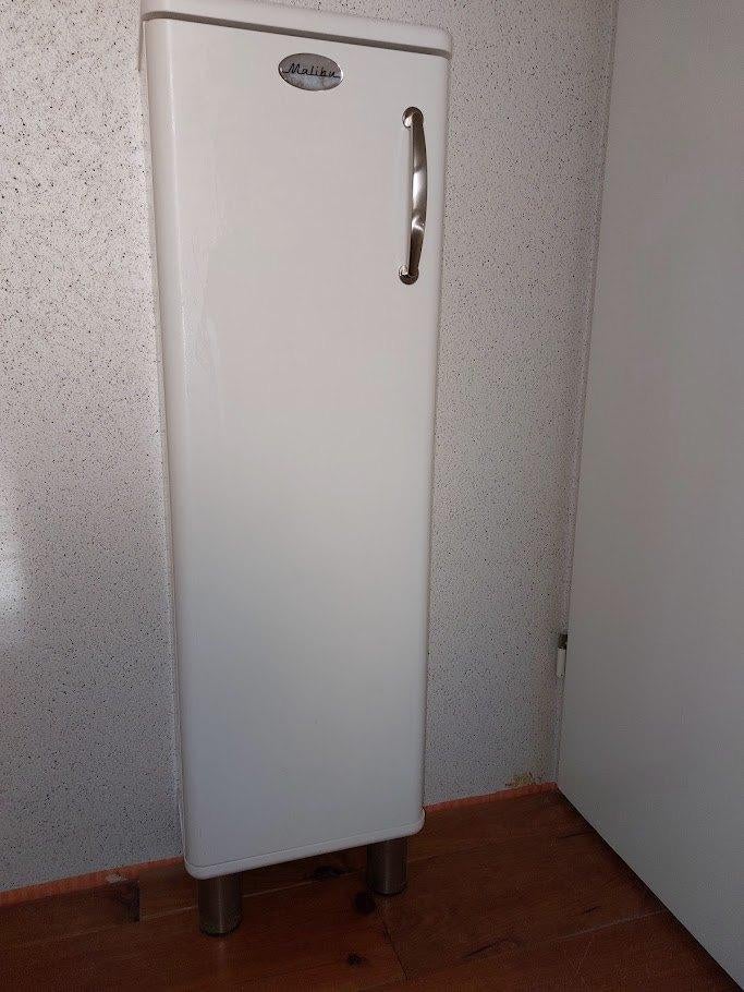 gangkastje wit/creme, Huis en Inrichting, Ophalen, Overige materialen, Minder dan 50 cm, Met deur(en)