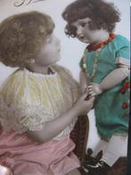 Antieke Kaart uit 1927 - Meisje met Grote Antieke Pop, Verzenden, 1920 tot 1940, Gelopen, Kinderen