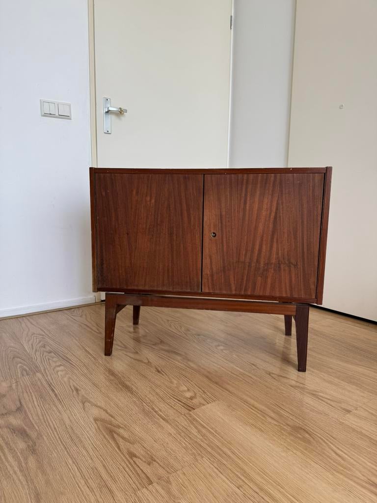 Vintage midcentury kast, Huis en Inrichting, Kasten | Dressoirs, Ophalen, Vintage midcentury mid century, 50 tot 100 cm, 25 tot 50 cm