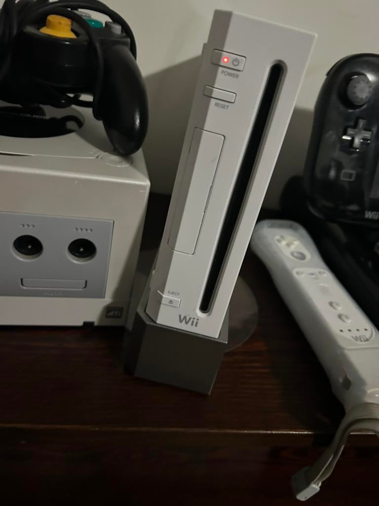 Wii met veel games!, Ophalen of Verzenden, Zo goed als nieuw, Met 1 controller, Met games