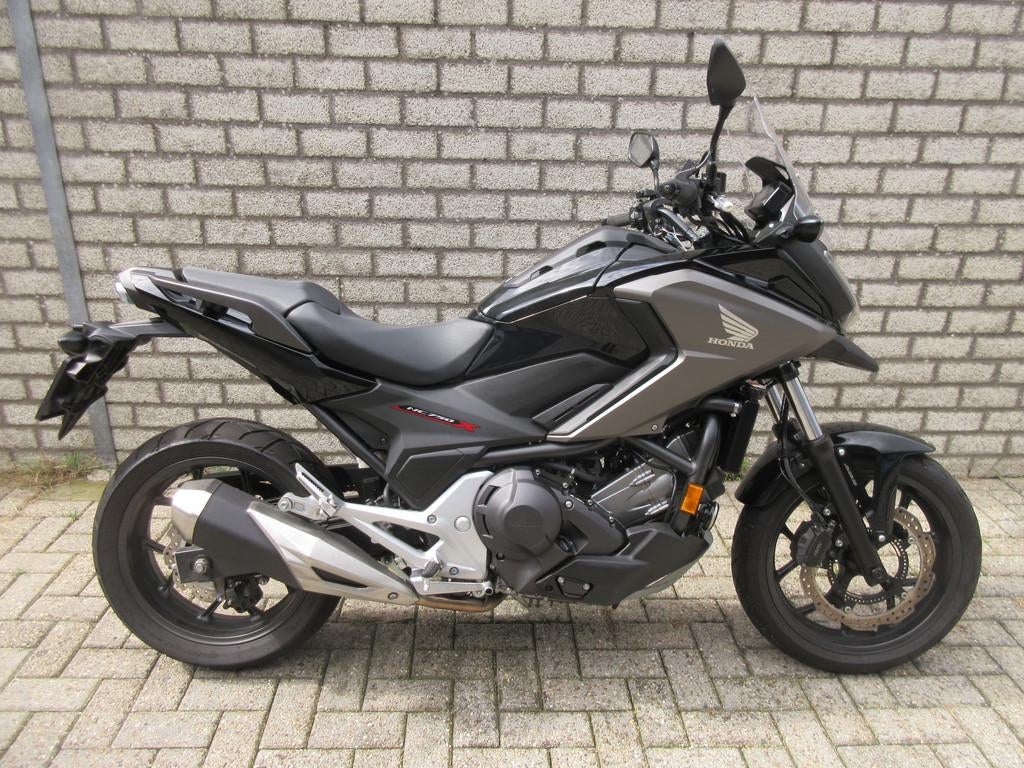 Honda NC750X DCT (bj 2021), Motoren, Bedrijf, Naked bike