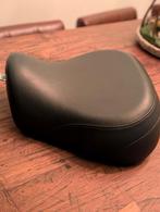 Origineel Harley Sportster zadel vanaf 2004, Motoren, Ophalen of Verzenden