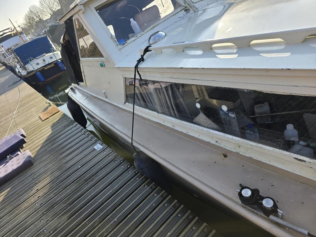 vegtkruiser, Watersport en Boten, Motorboten en Motorjachten, Gebruikt, Staal, Binnenboordmotor, Ophalen of Verzenden