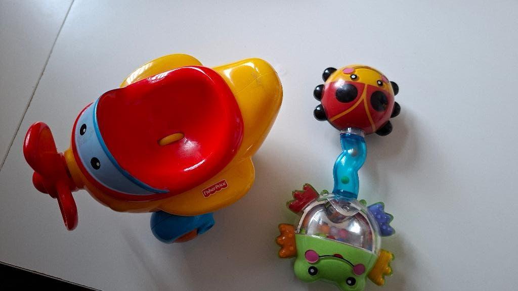 Fisher-Price baby speelgoed v.a. 3 mnd (Shake&Twist Rattle), Ophalen of Verzenden, Gebruikt, Overige typen, Met geluid