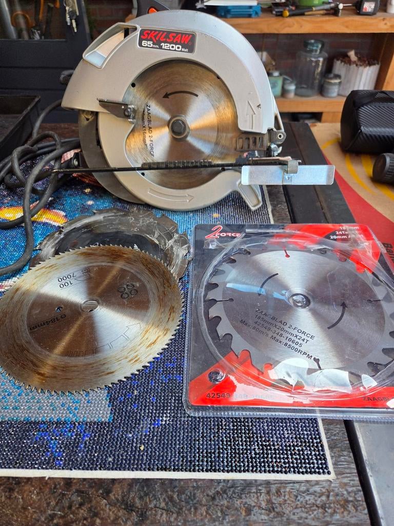 Skil handcirkelzaag en klopboor machine, Ophalen of Verzenden, Zo goed als nieuw