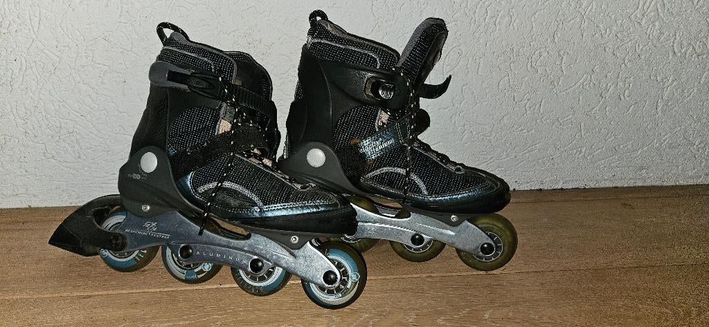 K2 Skeelers velocity titanium mt 39,5 + bescherming + rugtas, K2, Gebruikt, Ophalen of Verzenden, Inline skates 4 wielen