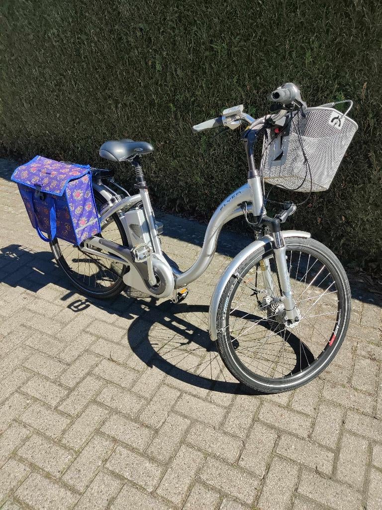 FLYER  ELEKTRISCHE FIETS, Fietsen en Brommers, Elektrische fietsen, Minder dan 30 km per accu, Zo goed als nieuw, 51 tot 55 cm