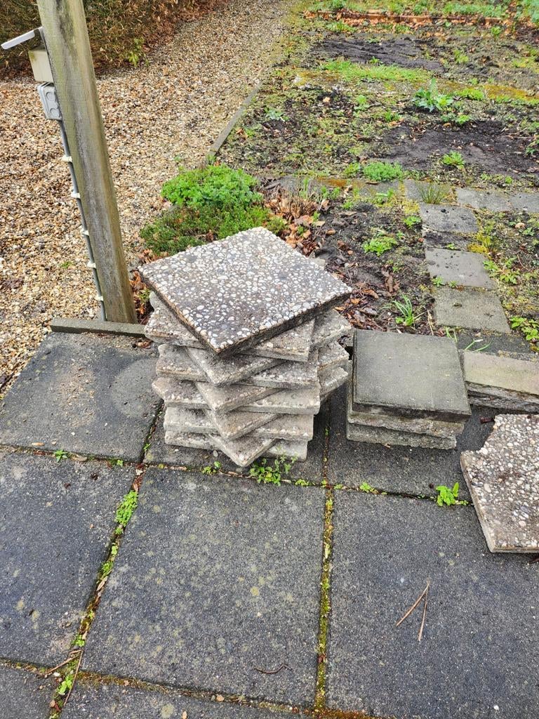 Gratis grindtegels, Tuin en Terras, Tegels en Klinkers, Gebruikt, Ophalen of Verzenden, Minder dan 5 m², Beton