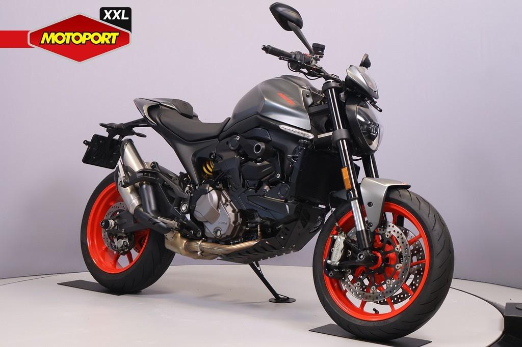 Ducati MONSTER + (bj 2022), Motoren, Motoren | Ducati, Ducati North Europe B.V., Bedrijf, Naked bike, Maanweg 174
2516 AB  Den Haag, NL