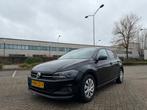 Volkswagen Polo Beats 1.0 TSI | Apk | Airco | Lage KM, Auto's, Volkswagen, Voorwielaandrijving, Zwart, Handgeschakeld, 570 kg