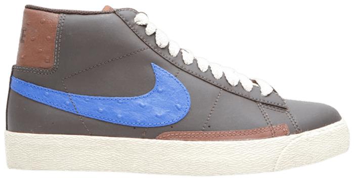 Nike Blazer High Vintage "Ostrich Pack" (2007) - Maat 44, Ophalen of Verzenden, Gedragen, Bruin, Sneakers of Gympen