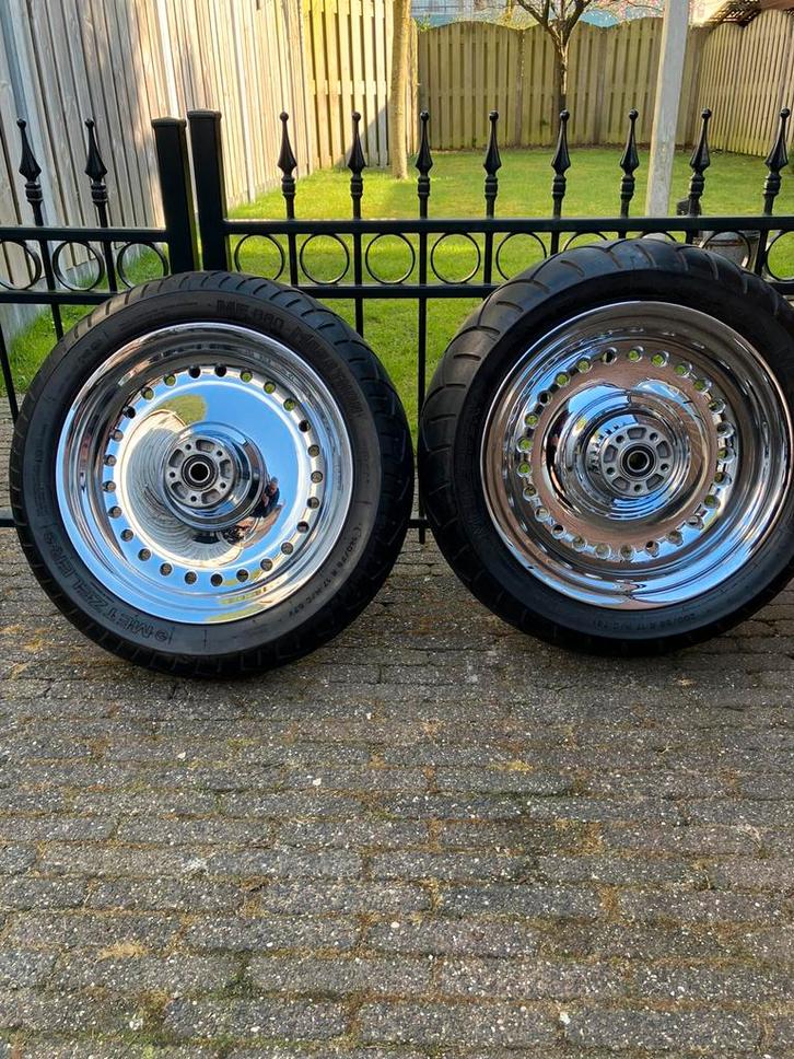 Fatboy chromen wielen met zgan Metzeler banden., Motoren, Onderdelen | Harley-Davidson, Nieuw, Ophalen