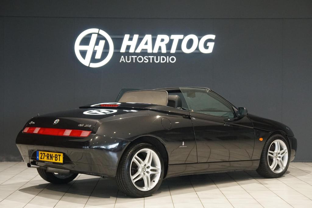 Alfa Romeo Spider 2.0 JTS + LEDER / BLUETOOTH AUDIO, Auto's, Alfa Romeo, 1380 kg, Gebruikt, 4 cilinders, Cabriolet