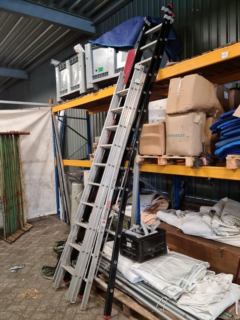 Ladder 3x10 sporten, Doe-het-zelf en Verbouw, Ladders en Trappen, Ophalen of Verzenden
