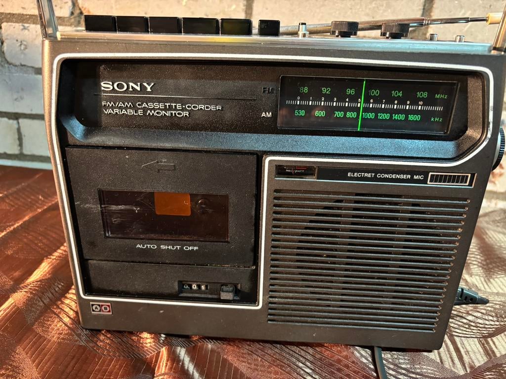 Sony CF-320 FM/AM Cassette-Corder Vintage Radio, Ophalen of Verzenden, Gebruikt