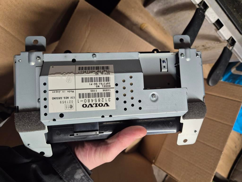 Volvo navigatie, Auto diversen, Ophalen of Verzenden