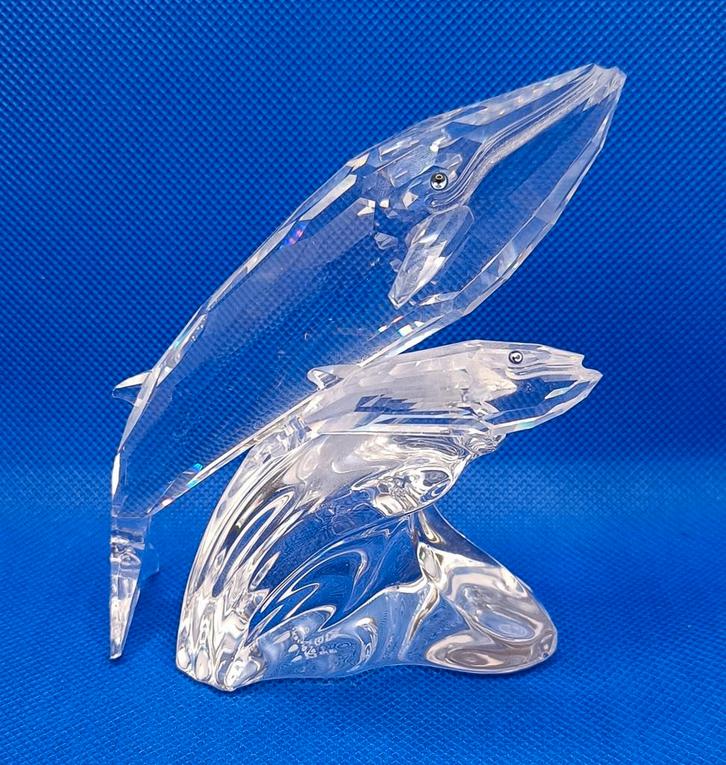 Swarovski jaarstuk walvissen, Verzamelen, Swarovski, Zo goed als nieuw, Figuurtje, Ophalen of Verzenden