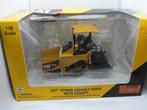 Caterpillar AP600D Asfalteermachine  1:50 Norscot, Hobby en Vrije tijd, Modelauto's | 1:50, Ophalen of Verzenden, Zo goed als nieuw