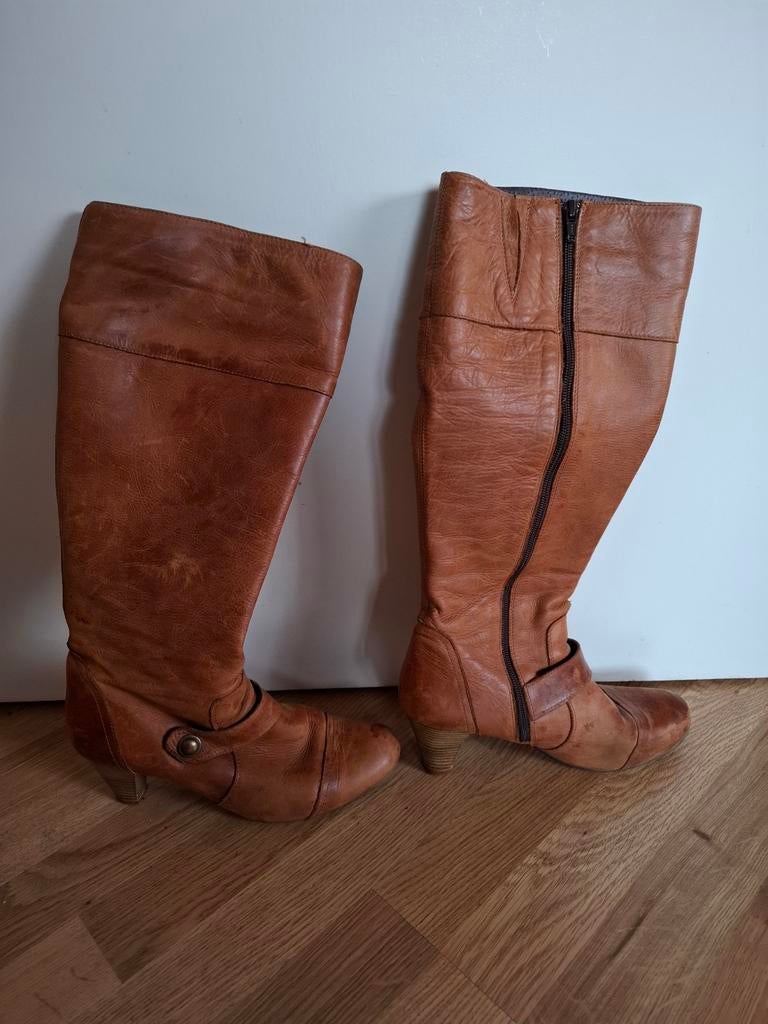 Hoge laarzen van Hot Ice. Cognac. Maat 40. Hak 7 cm., Hoge laarzen, Ophalen of Verzenden, Gedragen, Hot Ice