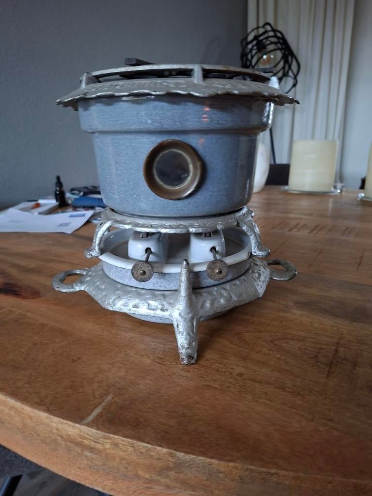 Leuk petroleum stel, Ophalen