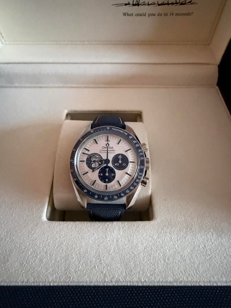 Omega Speedmaster Silver Snoopy Award (Aug 2025) Compleet, Ophalen, Staal, Polshorloge, Overige materialen