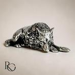 Handgegoten zilveren wolvenbeeldje (liggend) – 925 sterling, Ophalen of Verzenden, Zilver