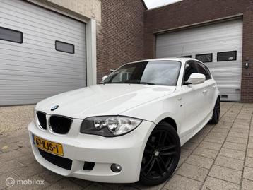 BMW 1-serie 116i Business Line Sport beschikbaar voor biedingen