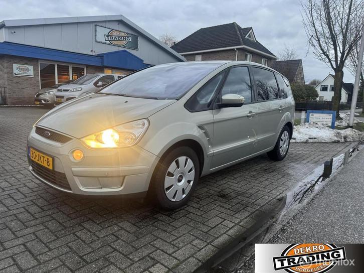 Ford S-Max 2.0-16V dealer onderhouden! Clima navi trekhaak, Auto's, Ford, Bedrijf, Te koop, S-Max, ABS, Airbags, Airconditioning
