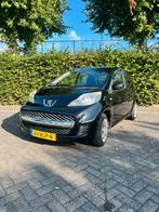 Peugeot 107 1.0 12V 5DR 2011 Zwart, Auto's, Voorwielaandrijving, 4 stoelen, Origineel Nederlands, Handgeschakeld
