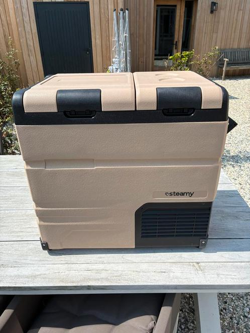 12v/24v koelbox 55 liter dual zone e-steamy, Caravans en Kamperen, Koelboxen, Zo goed als nieuw, Elektrisch, Ophalen
