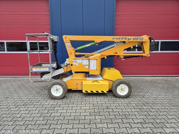 NIFTYLIFT HR12 HYBRIDE KNIKARM HOOGWERKER BOUWJAAR 2015, Zakelijke goederen, Machines en Bouw | Liften, Steigers en Ladders, Ophalen of Verzenden