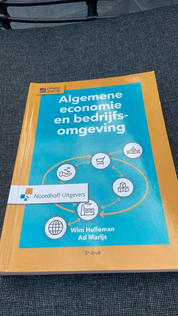 A.J. Marijs - Algemene economie en bedrijfsomgeving, Boeken, Economie, Management en Marketing, Zo goed als nieuw, Economie en Marketing