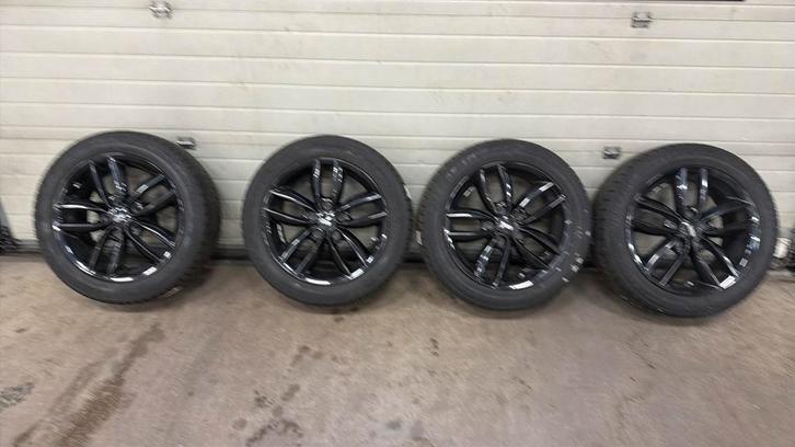 Mini Cooper F55/F56/F57 17 inch velgen (banden op), Auto-onderdelen, Banden en Velgen, Velg(en), Zomerbanden, 17 inch, 205 mm