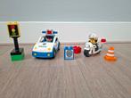 Duplo politieauto en politiemotor met stoplicht, Kinderen en Baby's, Speelgoed | Duplo en Lego, Ophalen of Verzenden, Zo goed als nieuw