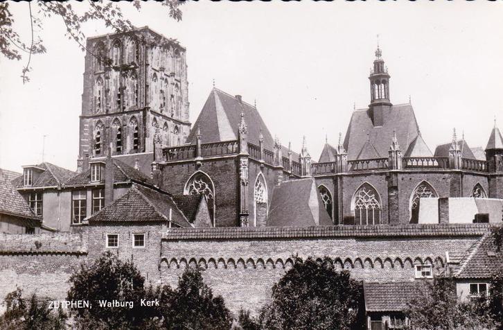 00080 Zutphen - Walburg kerk - 1962, Verzamelen, Ansichtkaarten | Nederland, Ongelopen, Gelderland, 1960 tot 1980, Verzenden