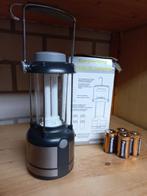 kampeerlamp 40 W U-lamp et draagbeugel op 4 gr.staaf batt., Ophalen of Verzenden, Zo goed als nieuw