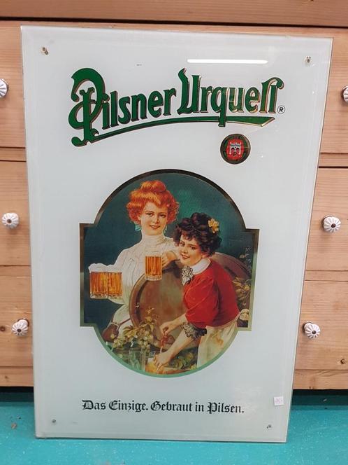 Bierreclame Pilsner Urquell op een facet geslepen glasplaat., Verzamelen, Biermerken, Gebruikt, Reclamebord, Plaat of Schild, Overige merken