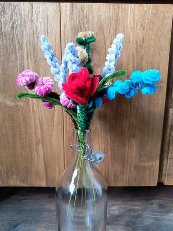 Pijpenragers Bloemen - Handgemaakt & Kleurrijk beschikbaar voor biedingen